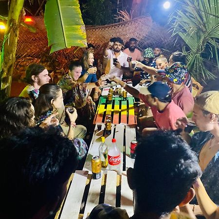 Reggae Paradise Hostel Сигирия Экстерьер фото